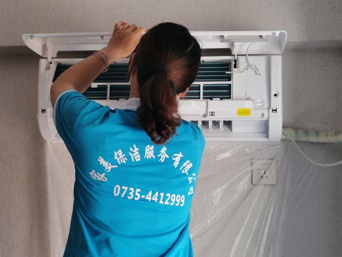 找什么樣的保潔員來做保潔服務(wù)，才能保證零風(fēng)險(xiǎn)